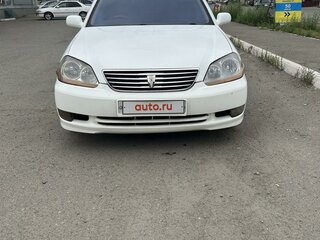 2001 Toyota Mark II IX (X110), белый, 730000 рублей, вид 1