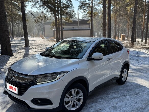 2018 Honda Vezel I, белый, 2050000 рублей