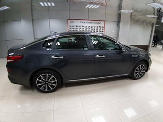 2019 Kia Optima IV Рестайлинг, белый, 2250000 рублей, вид 4