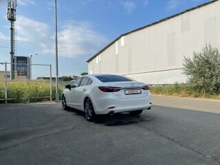 2019 Mazda 6 III (GJ) Рестайлинг 2, белый, 2800000 рублей, вид 5