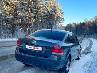 2011 Volkswagen Polo V, серый, 850000 рублей, вид 4