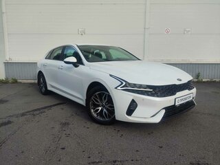 2021 Kia K5 III, белый, 2280000 рублей, вид 4