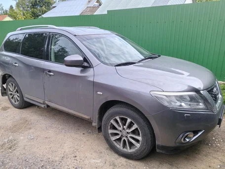 2015 Nissan Pathfinder IV, серый, 1250000 рублей, вид 4