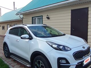 2020 Kia Sportage IV Рестайлинг, белый, 2450000 рублей, вид 3