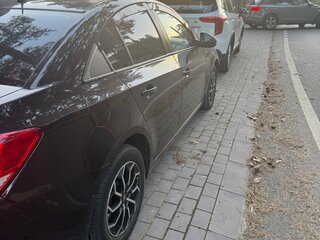 2015 Chevrolet Cruze I Рестайлинг, коричневый, 860000 рублей, вид 5