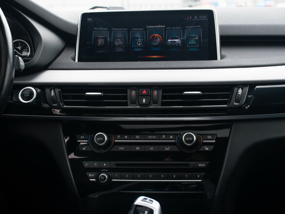 2016 BMW X5 40e III (F15), серый, 3138267 рублей - вид 14