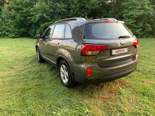 2014 Kia Sorento II Рестайлинг, серебристый, 1575000 рублей, вид 4