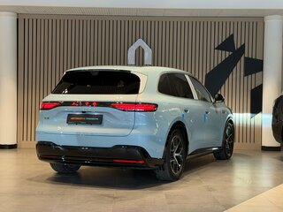 2026 Aito M6 53.4 kWh, голубой, 7800000 рублей, вид 2