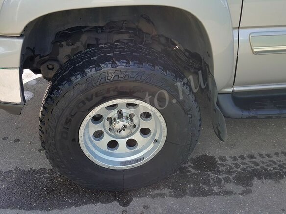 2004 Chevrolet Tahoe, серебристый - вид 2