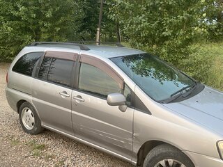 2001 Nissan Liberty, серый, 440000 рублей, вид 2