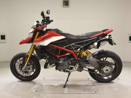 2020 Ducati Hypermotard, белый, 900000 рублей, вид 3
