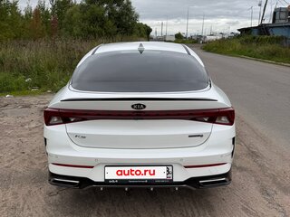 2021 Kia K5 III, белый, 2550000 рублей, вид 5