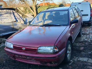 1993 Nissan Primera I (P10), пурпурный, 100000 рублей, вид 2