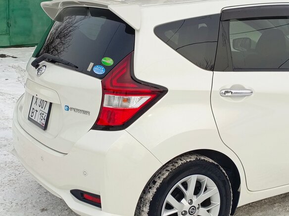 2020 Nissan Note e-Power II Рестайлинг, белый, 1550000 рублей - вид 7