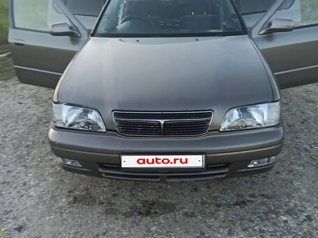 1996 Toyota Vista IV (V40), серый, 300000 рублей, вид 1