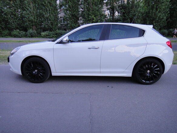 2011 Alfa Romeo Giulietta III, белый