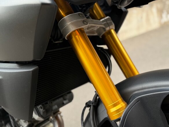 2014 Suzuki V-Strom 1000, серебристый, 680000 рублей - вид 12