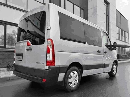 2018 Renault Master, серебристый, 2700000 рублей, вид 2