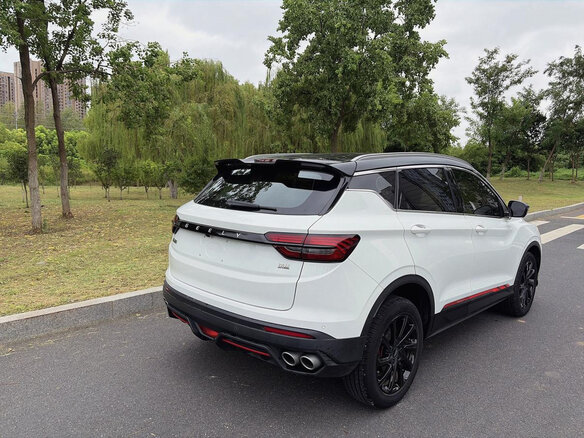2022 Geely Coolray (Binyue) I, белый - вид 4