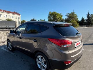 2013 Hyundai ix35 I, коричневый, 1250000 рублей, вид 5