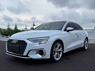 2023 Audi A3 35 TFSI Long IV (8Y), белый, 1642000 рублей, вид 1