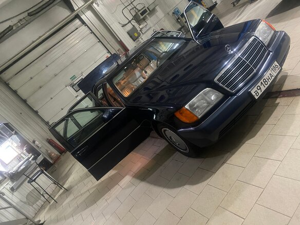 1993 Mercedes-Benz S-Класс 300 III (W140), синий, 1070000 рублей - вид 8
