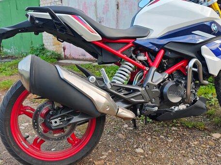 2022 BMW G 310 R, белый, 540000 рублей, вид 3
