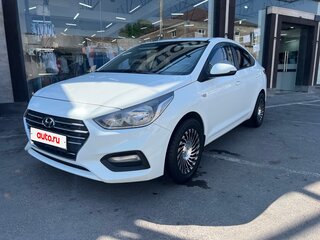 2018 Hyundai Solaris II, белый, 1200000 рублей, вид 1
