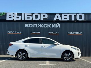 2018 Kia Cerato IV, белый, 1580000 рублей, вид 3