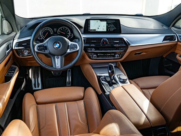 2018 BMW 6 серии Gran Turismo 630i IV (G32), белый, 3960000 рублей - вид 5