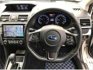 2018 Subaru Levorg I Рестайлинг, белый, 1800000 рублей, вид 4