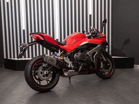 2026 QJMotor SRK 800 RR, красный, 859000 рублей, вид 3