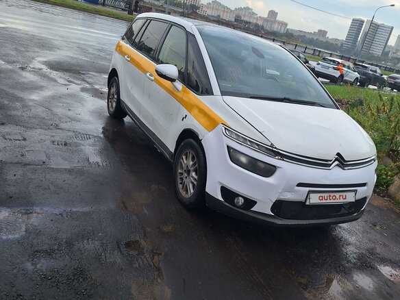 2017 Citroen C4 Picasso Grand II Рестайлинг, белый, 880000 рублей - вид 2