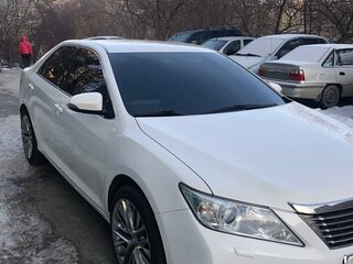 2012 Toyota Camry VII (XV50), белый, 1630000 рублей, вид 2
