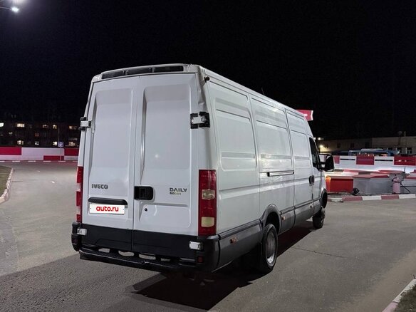 2008 Iveco Daily, белый, 800000 рублей - вид 11