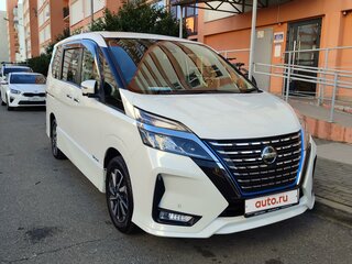 2019 Nissan Serena V (C27) Рестайлинг, белый, 2400000 рублей, вид 4