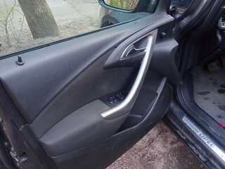2010 Opel Astra J, серый, 680000 рублей, вид 4