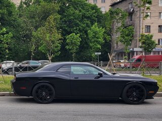 2009 Dodge Challenger III, чёрный, 3600000 рублей, вид 3