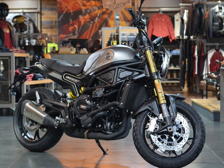 2023 Benelli Leoncino 800, серый, 660000 рублей, вид 2
