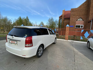 2008 Toyota Wish I Рестайлинг, белый, 950000 рублей, вид 4