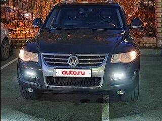 2006 Volkswagen Touareg I Рестайлинг, серый, 1400000 рублей, вид 1