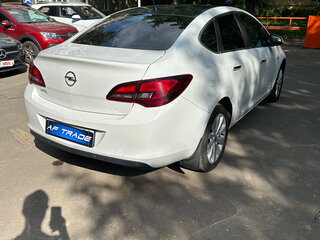 2012 Opel Astra J Рестайлинг, белый, 720000 рублей, вид 5