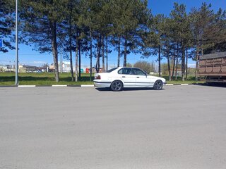 1994 BMW 5 серии 525d III (E34), белый, 699900 рублей, вид 4