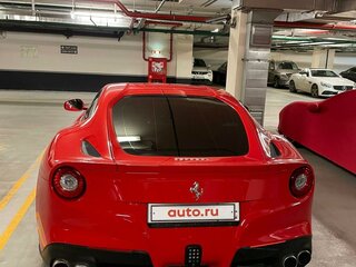 2014 Ferrari F12, красный, 23500000 рублей, вид 3