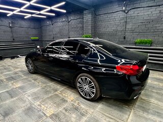 2019 BMW 5 серии 530d xDrive VII (G30/G31/G38), чёрный, 3450000 рублей, вид 2