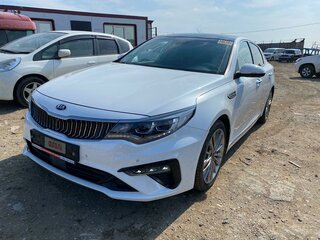 2018 Kia K5 II, белый, 1950000 рублей, вид 1