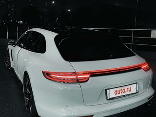 2018 Porsche Panamera GTS Sport Turismo II, белый, 10500000 рублей, вид 2