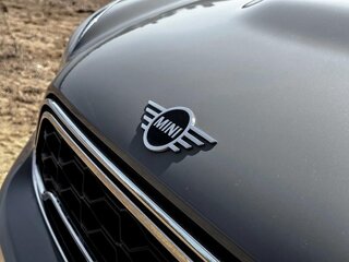 2019 Mini Countryman Cooper S E II, серый, 2350000 рублей, вид 2