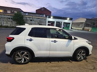 2020 Toyota Raize I, белый, 1600000 рублей, вид 4