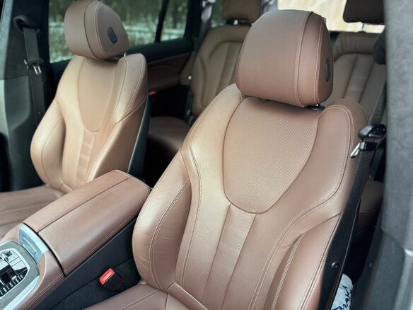 2021 BMW X7 30d I (G07), чёрный, 9250000 рублей - вид 8